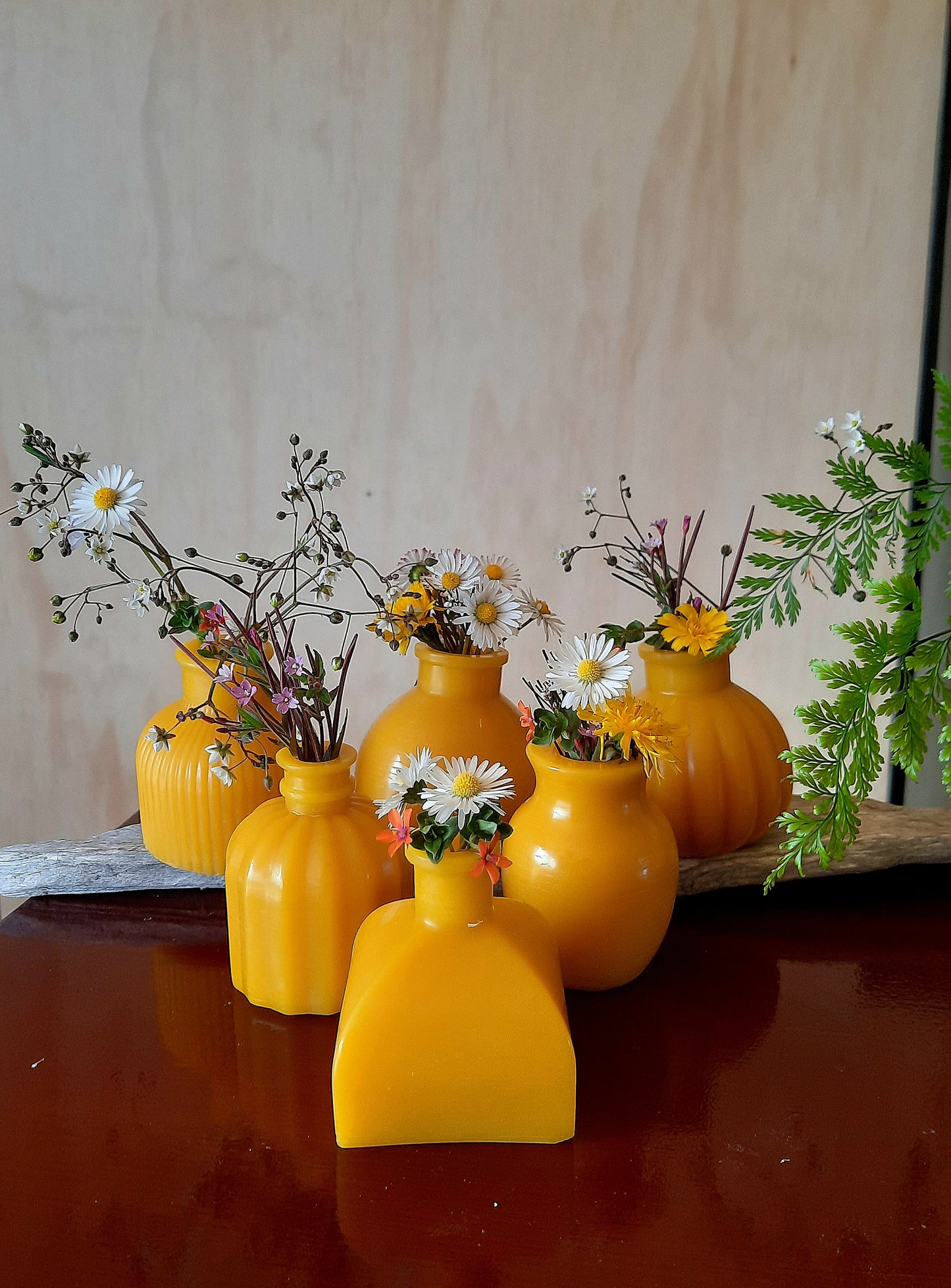 BEESWAX VASES