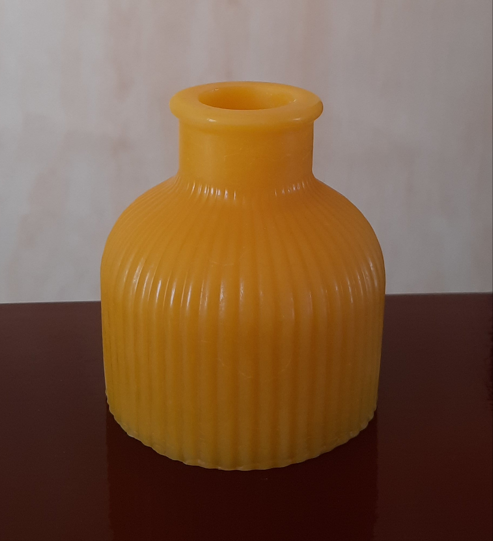 BEESWAX VASES